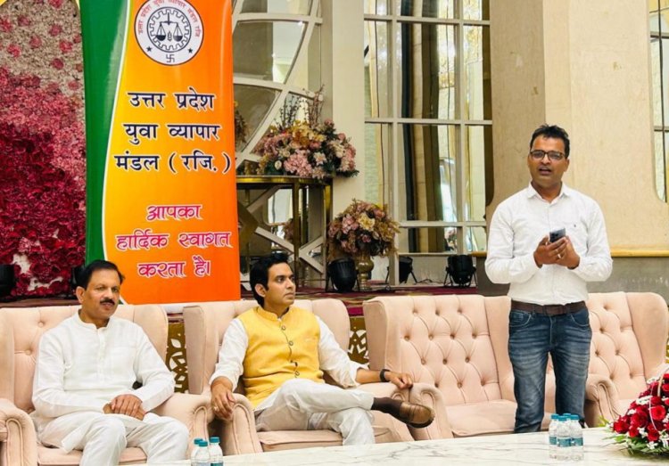 पोस्टर व नुक्कड़ नाटकों के माध्यम से समझाएंगे कि चुनाव में वोट डालने के क्या फ़ायदा होते हैं - विकास