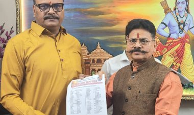 डिप्टी सीएम् ब्रजेश पाठक को गोपाल राय के नेतृत्व में 54 दलों ने दिया भाजपा को समर्थन