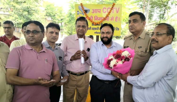 आरडब्ल्यूए 55 ने सेक्टर की सुरक्षा हेतु लगाए हाई रेजोल्यूशन कैमरा