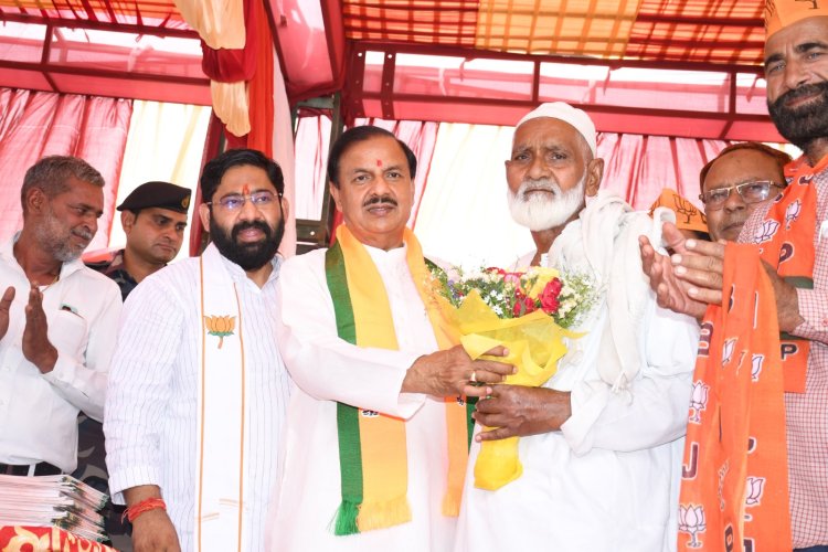 विश्व में मोदी के कारण भारत का डंका बज रहा है- डॉ महेश शर्मा