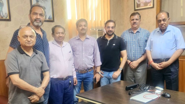 राष्ट्र के लिए राष्ट्र नायक को चुनने का अधिकार देता है मतदान - संजय बत्रा