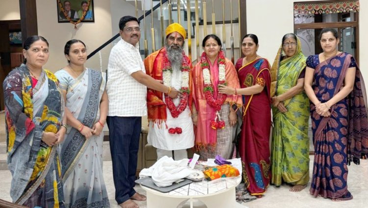 बसवकल्याण, दक्षिण भारत की ब्रह्माकुमारी संस्था की बहनों व प्रतिष्ठित समाजसेवियों ने रणबीर सिंह सोलंकी को किया सम्मानित