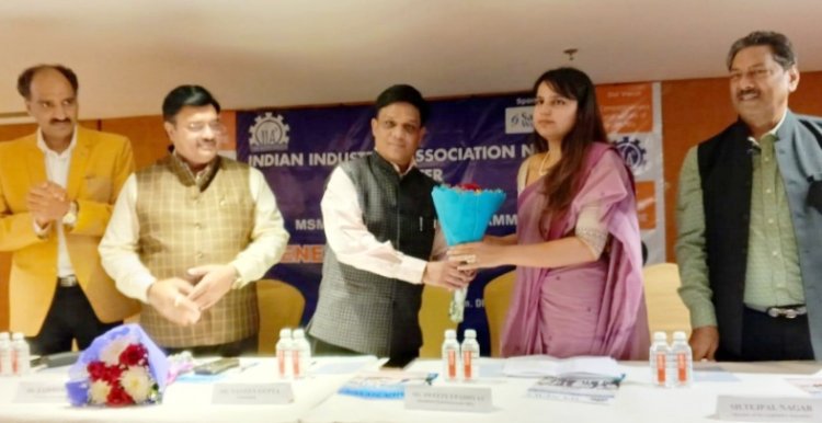 आईआईए नोएडा चैप्टर की जनरल बिजनेस मीट में दी गई उद्योगों संबंधित सरकारी योजनाओं की जानकारी