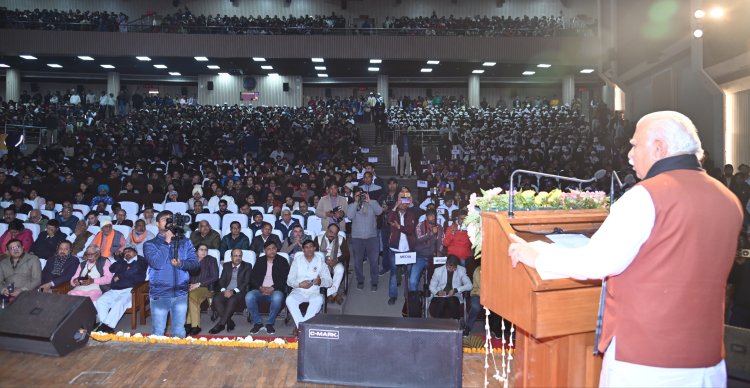 कांग्रेस ने हमेशा की अंबेडकर की अनदेखी, मोदी सरकार ने दिया सम्मान : मनोहर लाल 