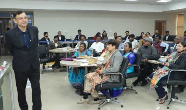 Necessity of academia-industry collaboration in shaping standards driving innovation and economic growth: Director General