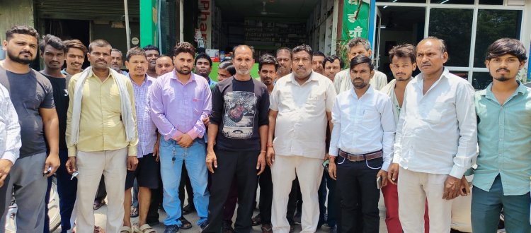 अखिल भारतीय सफाई मजदूर गरीब उत्थान यूनियन द्वारा ई रिक्शा युनियन का किया गया गठन