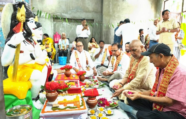 शिव शंकर कृपा निवास में महामृत्युंजय जाप एवं रुद्राभिषेक अनुष्ठान का हुआ शुभारंभ