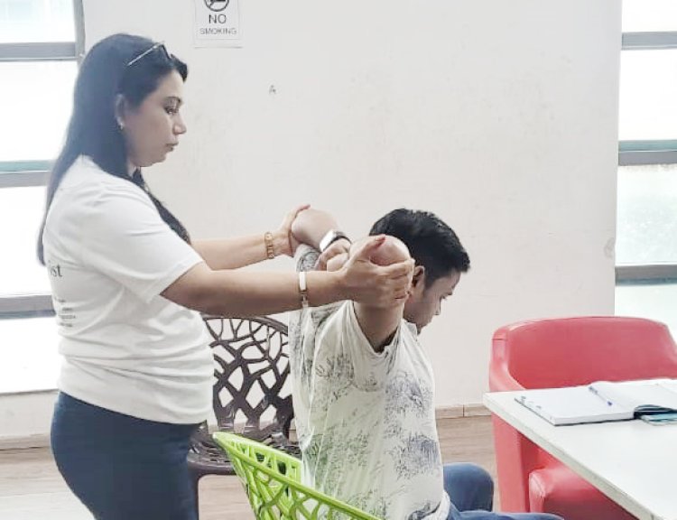 सभी आयु वर्गों के लिए लगे फिजियोथेरेपी और वेलनेस कैंप का हुआ सफल समापन