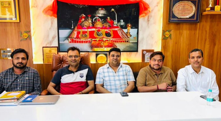 व्यापारियों के साथ सामाजिक सरोकारों के लिए भी प्रतिबद्ध है उत्तर प्रदेश युवा व्यापार मंडल: विकास जैन