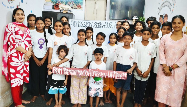 चैलेंजर्स ग्रुप ने 42 बच्चों को मुख्य धारा से जोड़ पहुँचाया स्कूल